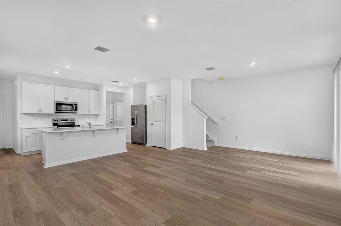 21-web-or-mls-5P1A2793