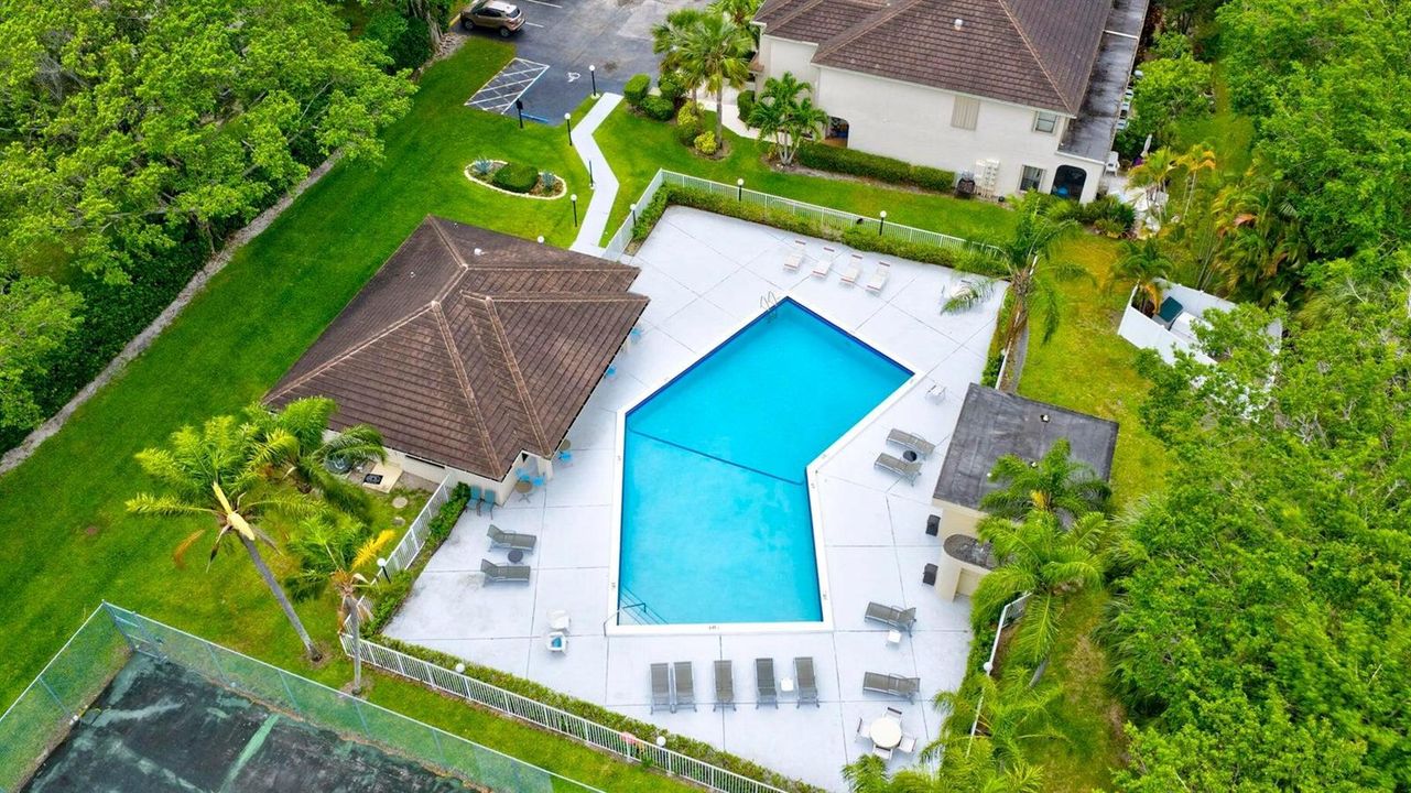 Windsong Pool