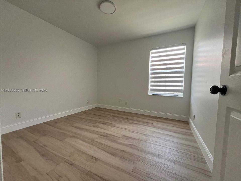 En Renta: $3,750 (3 camas, 2 baños, 1577 Pies cuadrados)