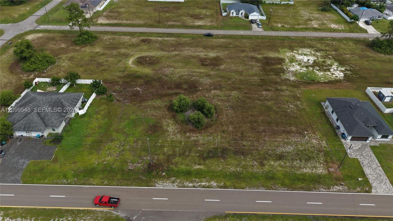 En Venta: $60,000 (0.23 acres)
