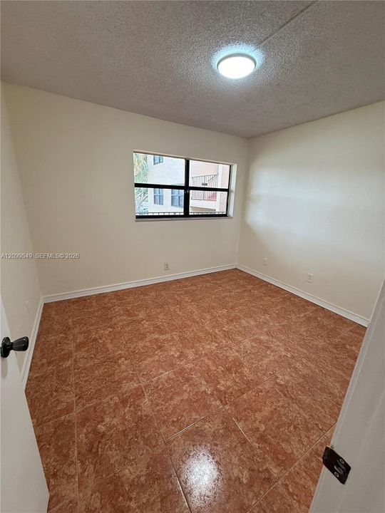 В аренду: $1,995 (2 спален, 2 ванн, 820 Квадратных фут)