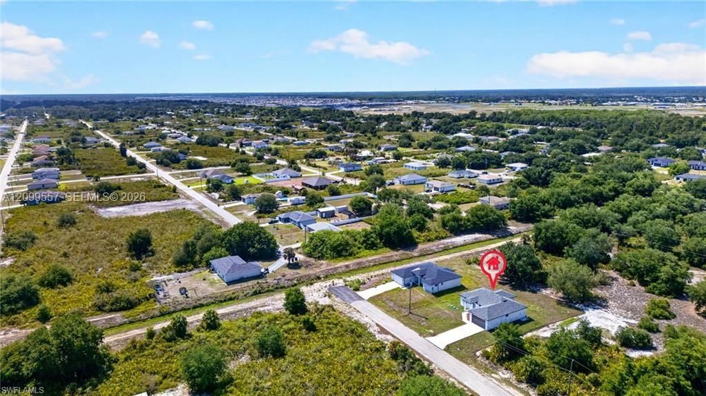 待售: $285,000 (3 贝兹, 2 浴室, 1357 平方英尺)