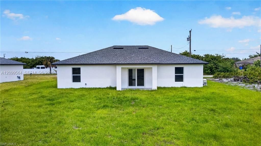 For Sale: $289,000 (3 beds, 2 baths, 1400 Square Feet)