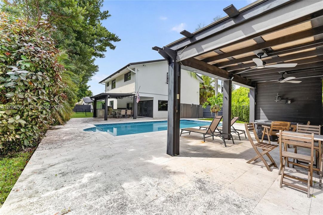 covered pergola