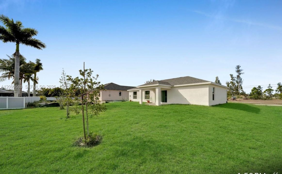 En Venta: $275,000 (3 camas, 2 baños, 0 Pies cuadrados)