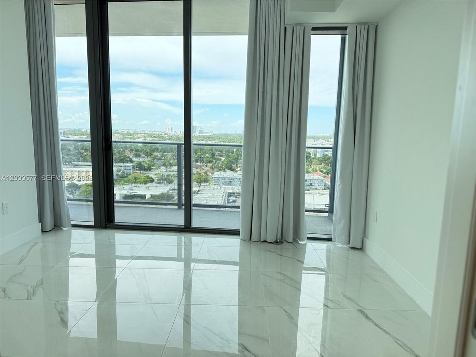 For Sale: $1,050,000 (2 beds, 2 baths, 0 Square Feet)