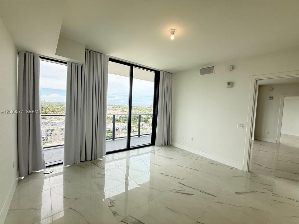 For Sale: $1,050,000 (2 beds, 2 baths, 0 Square Feet)