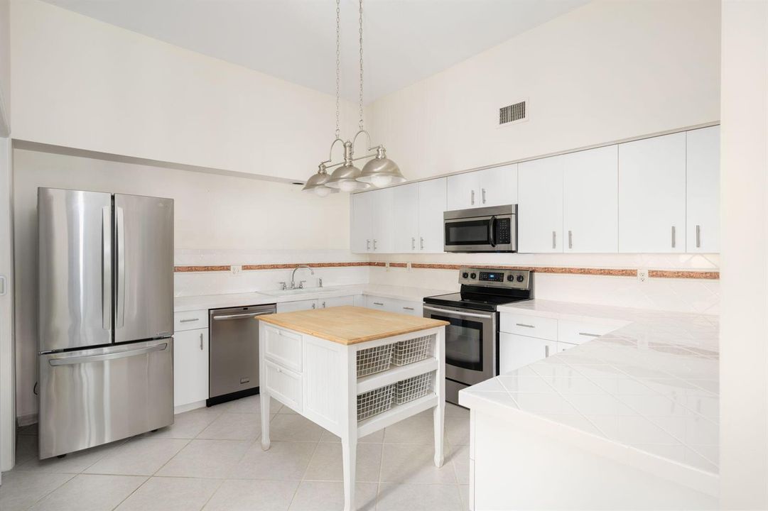 13-web-or-mls-5040 Harmony Circle 203--1