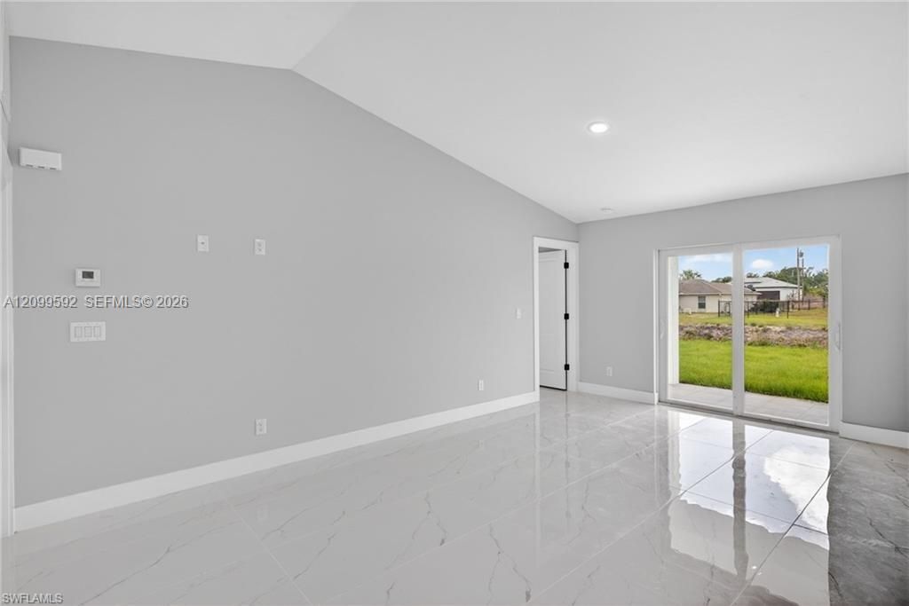 En Venta: $289,998 (4 camas, 2 baños, 1450 Pies cuadrados)