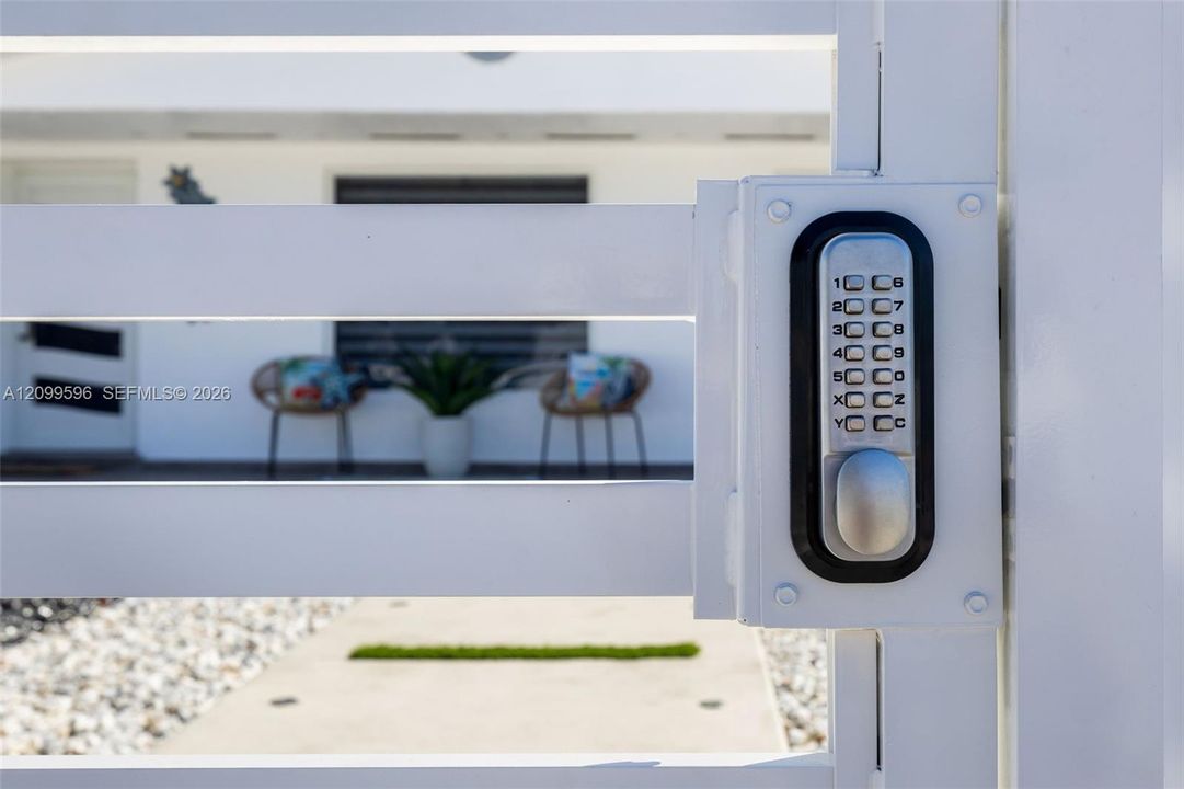 En Venta: $840,000 (3 camas, 1 baños, 1012 Pies cuadrados)