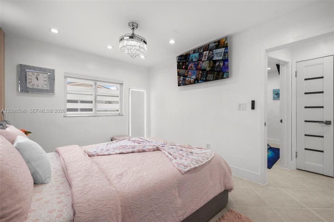 En Venta: $840,000 (3 camas, 1 baños, 1012 Pies cuadrados)