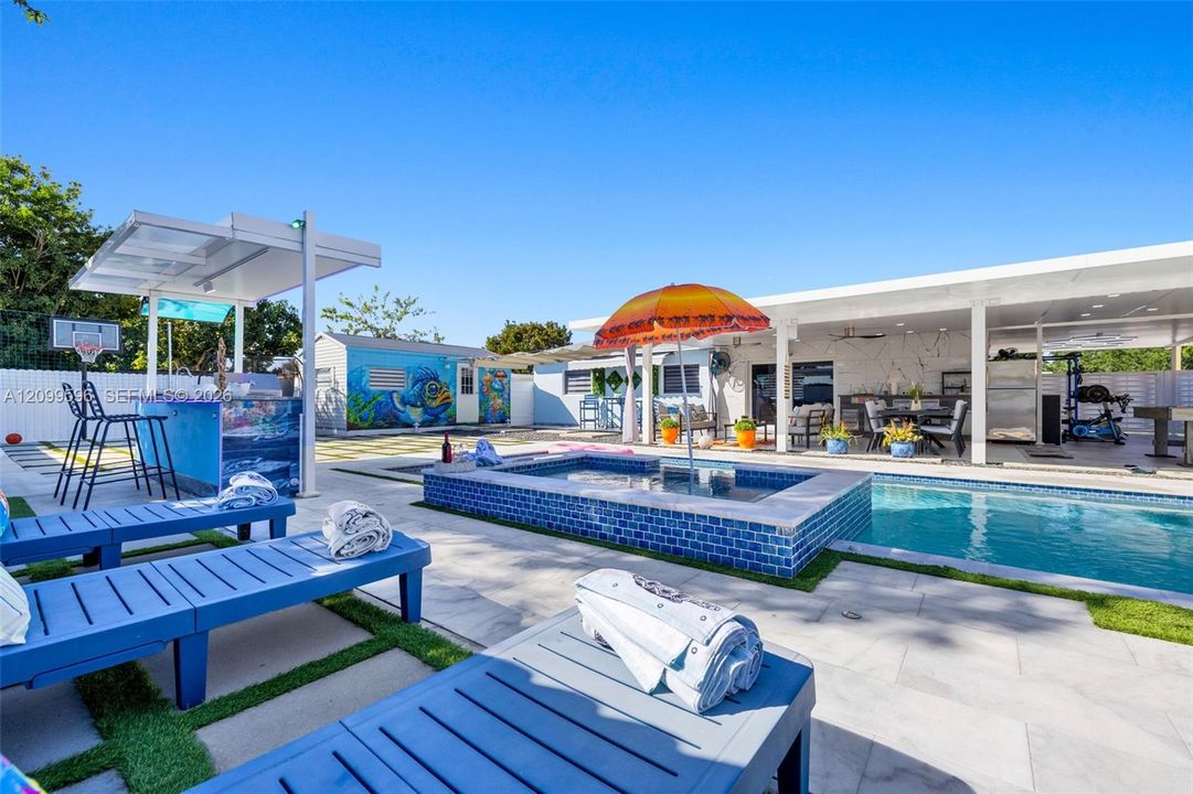 En Venta: $840,000 (3 camas, 1 baños, 1012 Pies cuadrados)