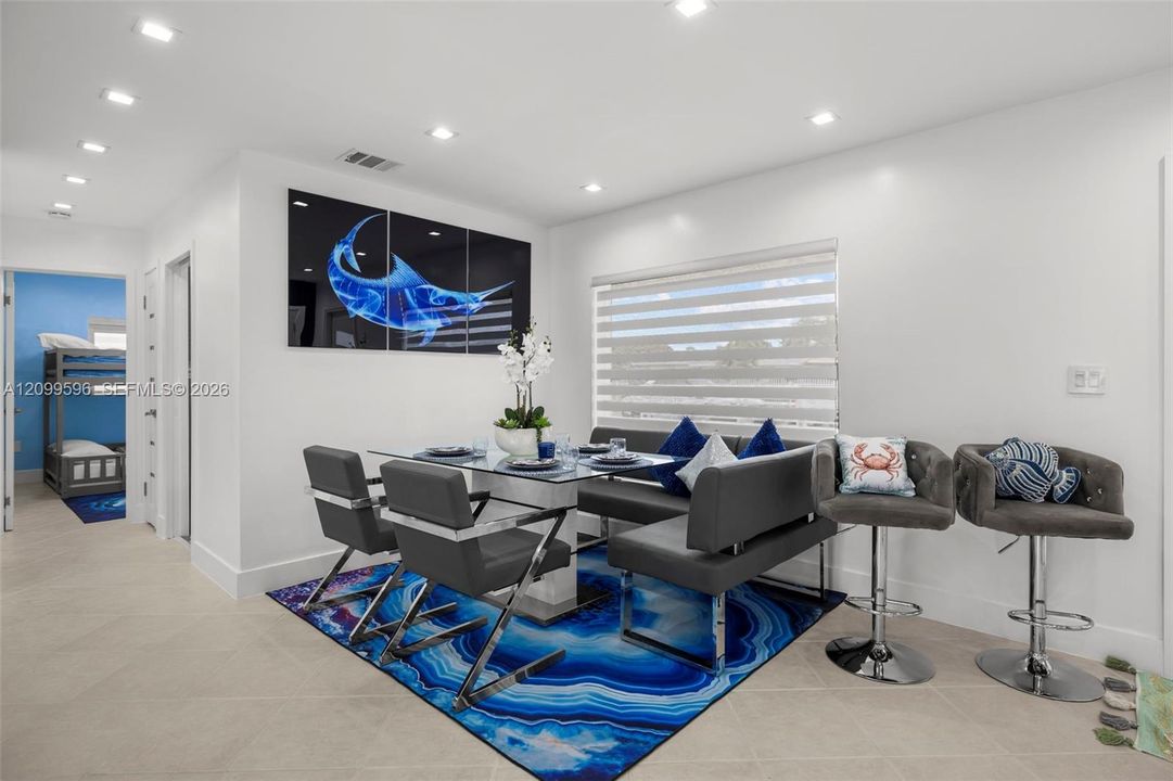 En Venta: $840,000 (3 camas, 1 baños, 1012 Pies cuadrados)