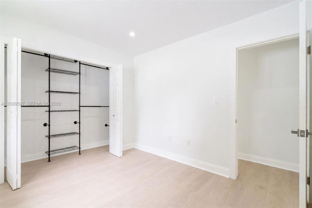 На продажу: $950,000 (3 спален, 2 ванн, 1422 Квадратных фут)