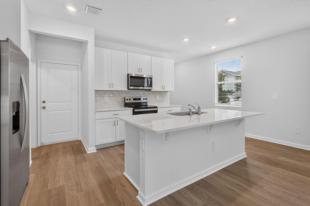 11-web-or-mls-5P1A2958