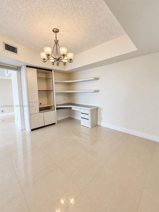 В аренду: $4,500 (2 спален, 2 ванн, 1560 Квадратных фут)