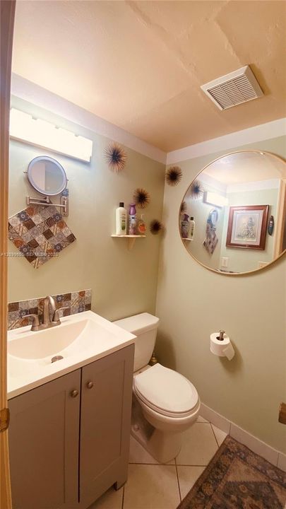 For Sale: $784,000 (4 beds, 2 baths, 2598 Square Feet)