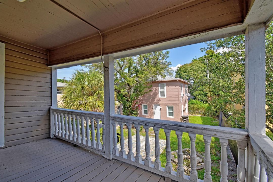 8857thStreet(33)