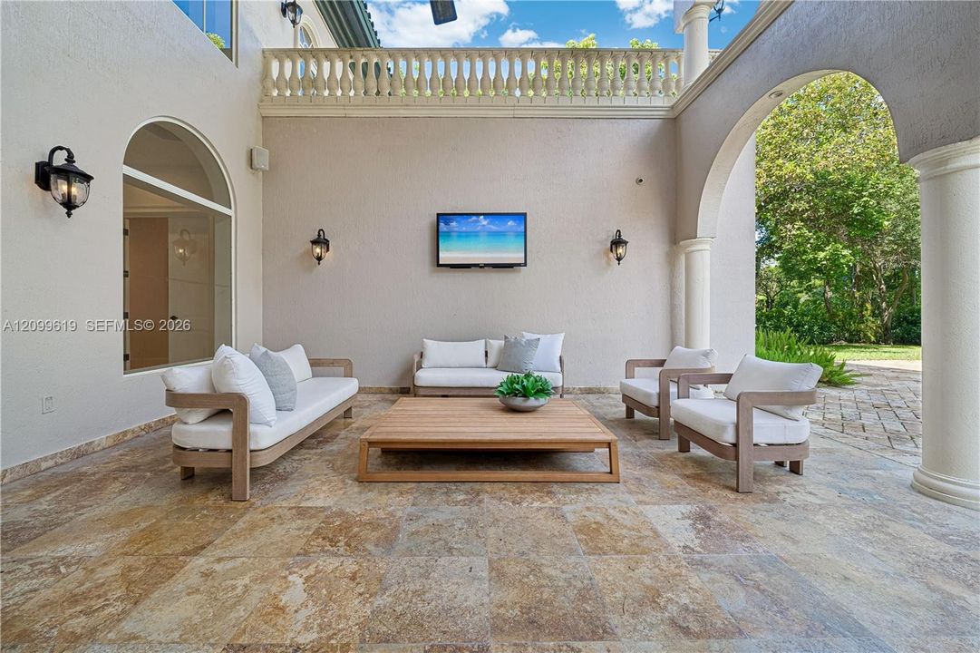 En Venta: $5,500,000 (6 camas, 9 baños, 7271 Pies cuadrados)