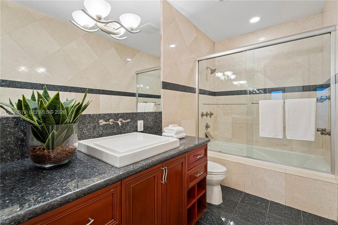 Ensuite bathroom