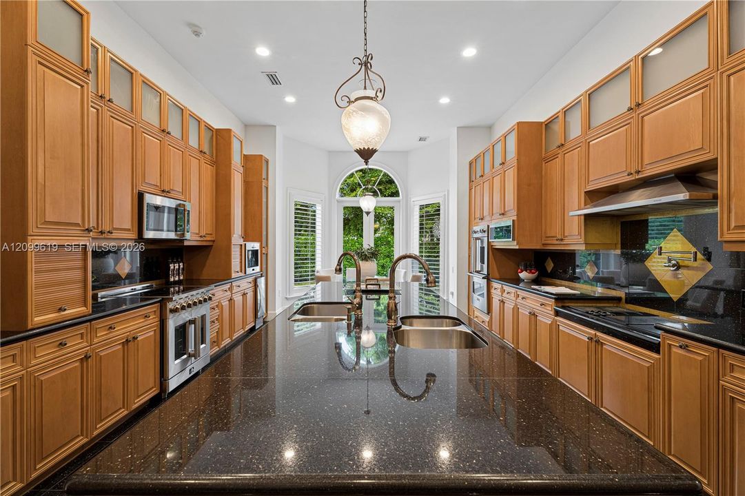 En Venta: $5,500,000 (6 camas, 9 baños, 7271 Pies cuadrados)