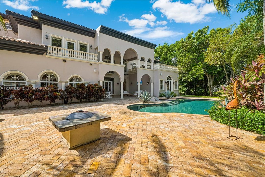 En Venta: $5,500,000 (6 camas, 9 baños, 7271 Pies cuadrados)