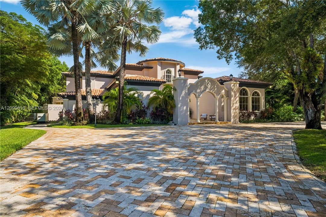En Venta: $5,500,000 (6 camas, 9 baños, 7271 Pies cuadrados)