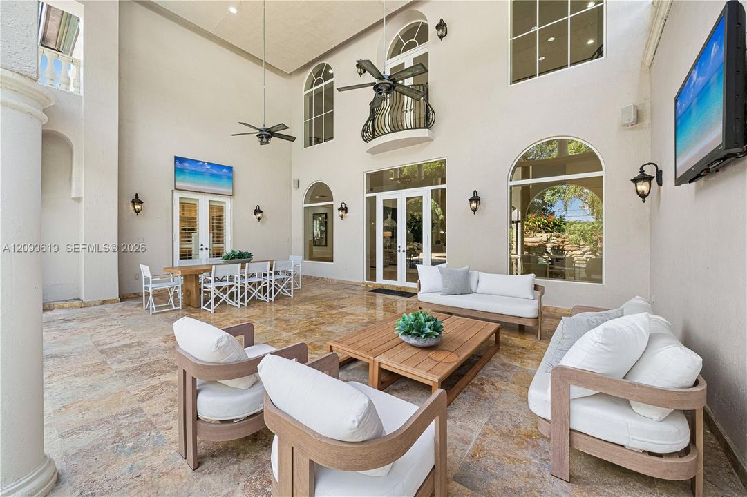 En Venta: $5,500,000 (6 camas, 9 baños, 7271 Pies cuadrados)