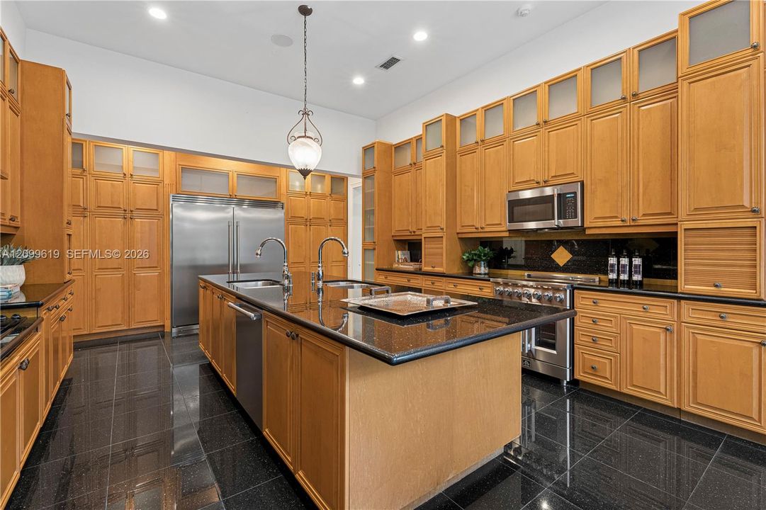 En Venta: $5,500,000 (6 camas, 9 baños, 7271 Pies cuadrados)