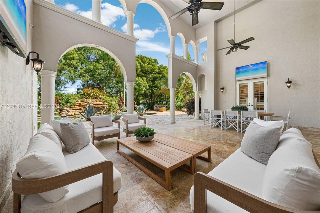 En Venta: $5,500,000 (6 camas, 9 baños, 7271 Pies cuadrados)