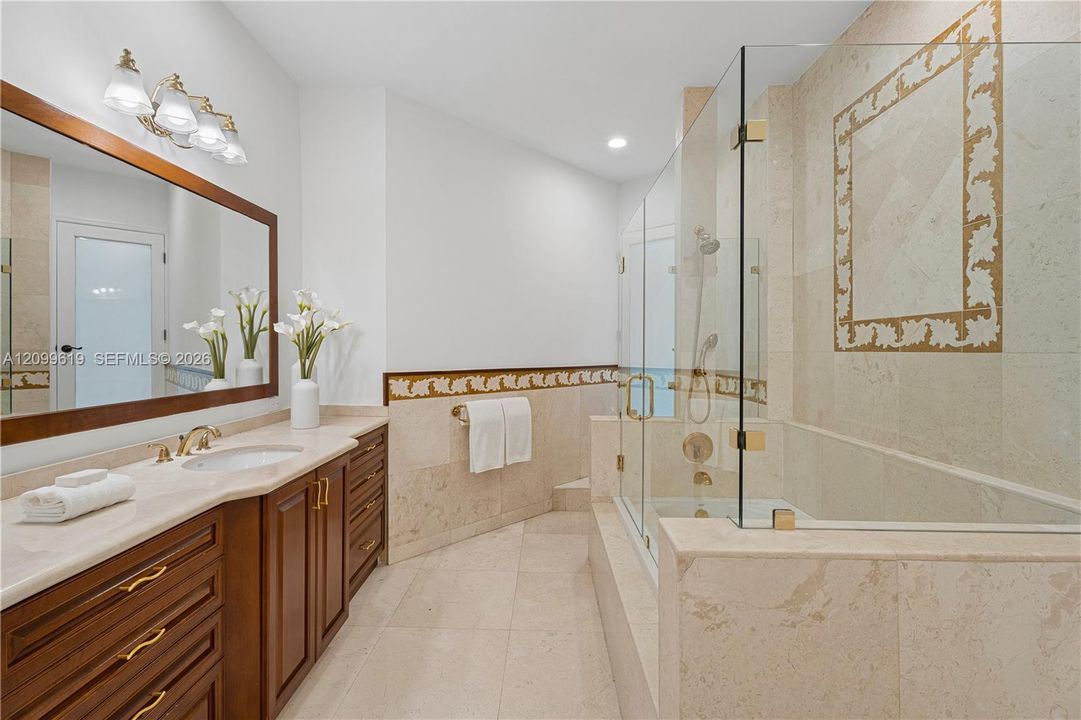 En Venta: $5,500,000 (6 camas, 9 baños, 7271 Pies cuadrados)