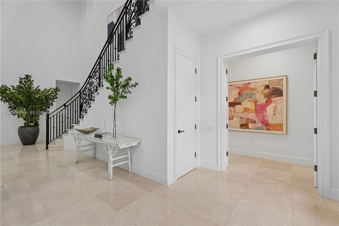 En Venta: $5,500,000 (6 camas, 9 baños, 7271 Pies cuadrados)
