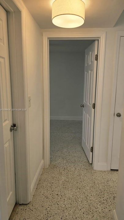 В аренду: $2,400 (2 спален, 1 ванн, 741 Квадратных фут)