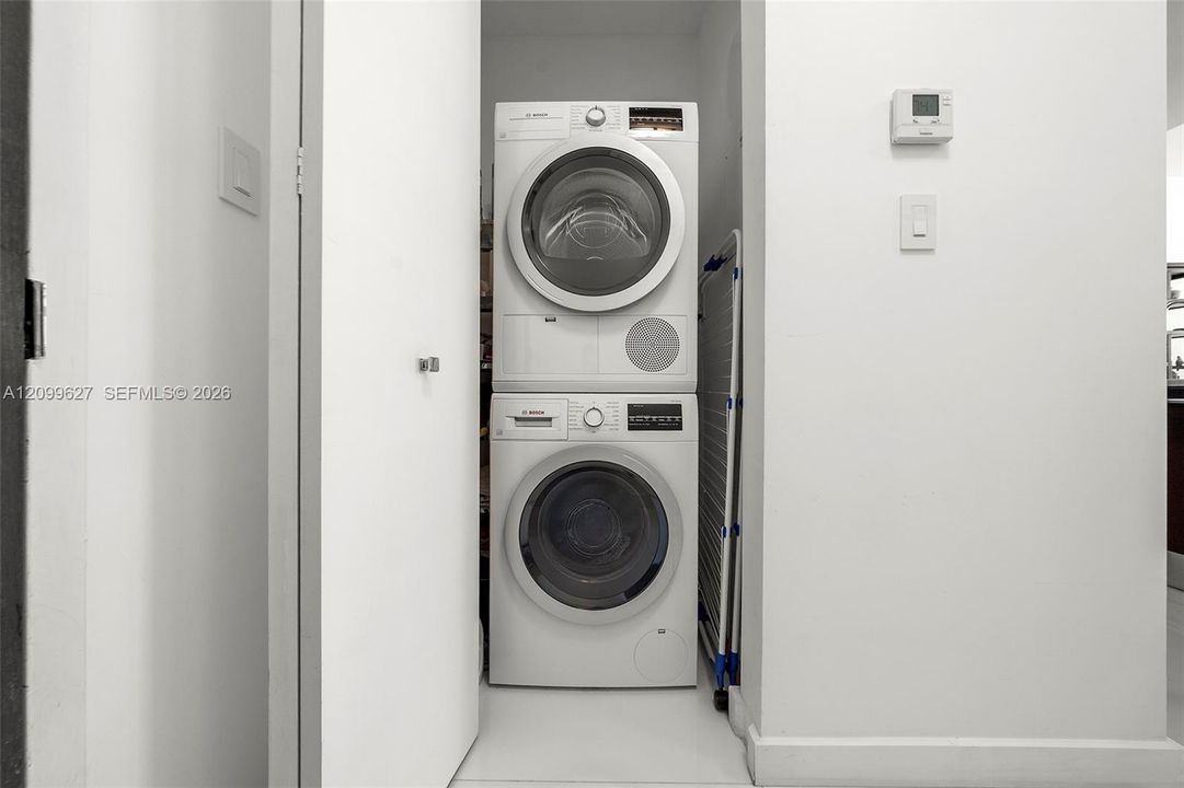 На продажу: $725,000 (1 спален, 2 ванн, 1031 Квадратных фут)