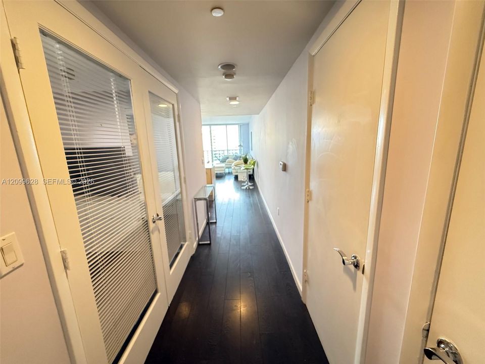 En Renta: $3,750 (2 camas, 1 baños, 1086 Pies cuadrados)