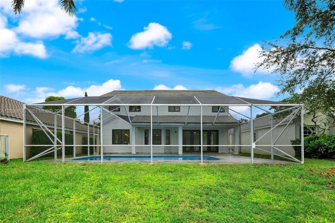 For Sale: $1,290,000 (4 beds, 2 baths, 2730 Square Feet)