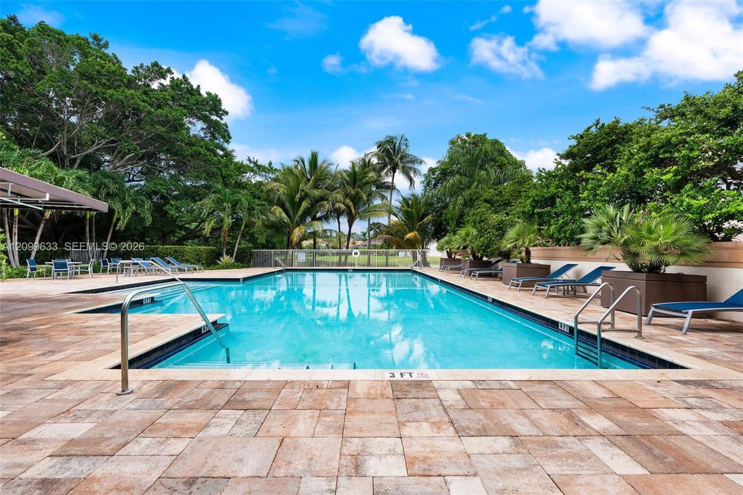 For Sale: $1,290,000 (4 beds, 2 baths, 2730 Square Feet)