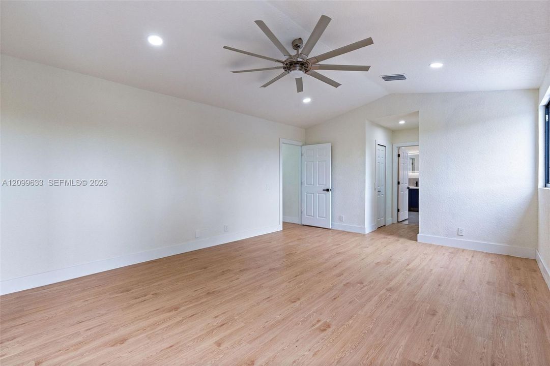 For Sale: $1,290,000 (4 beds, 2 baths, 2730 Square Feet)