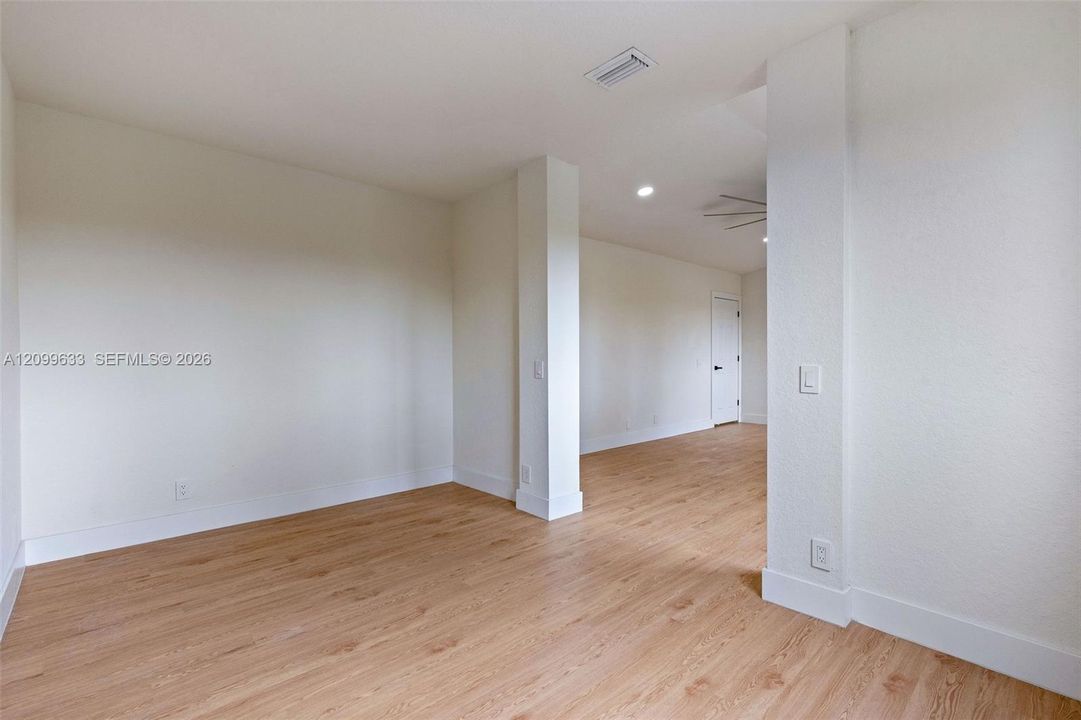 For Sale: $1,290,000 (4 beds, 2 baths, 2730 Square Feet)