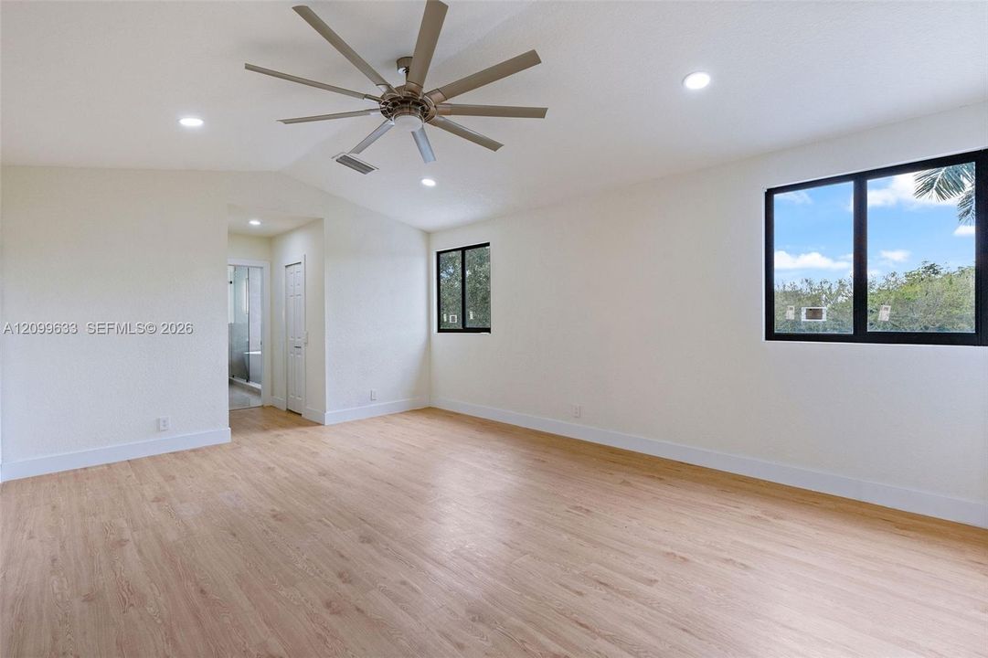 For Sale: $1,290,000 (4 beds, 2 baths, 2730 Square Feet)
