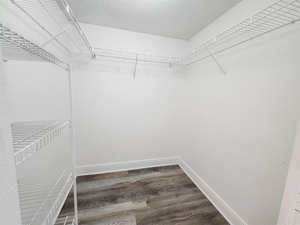 Walk In Closet
