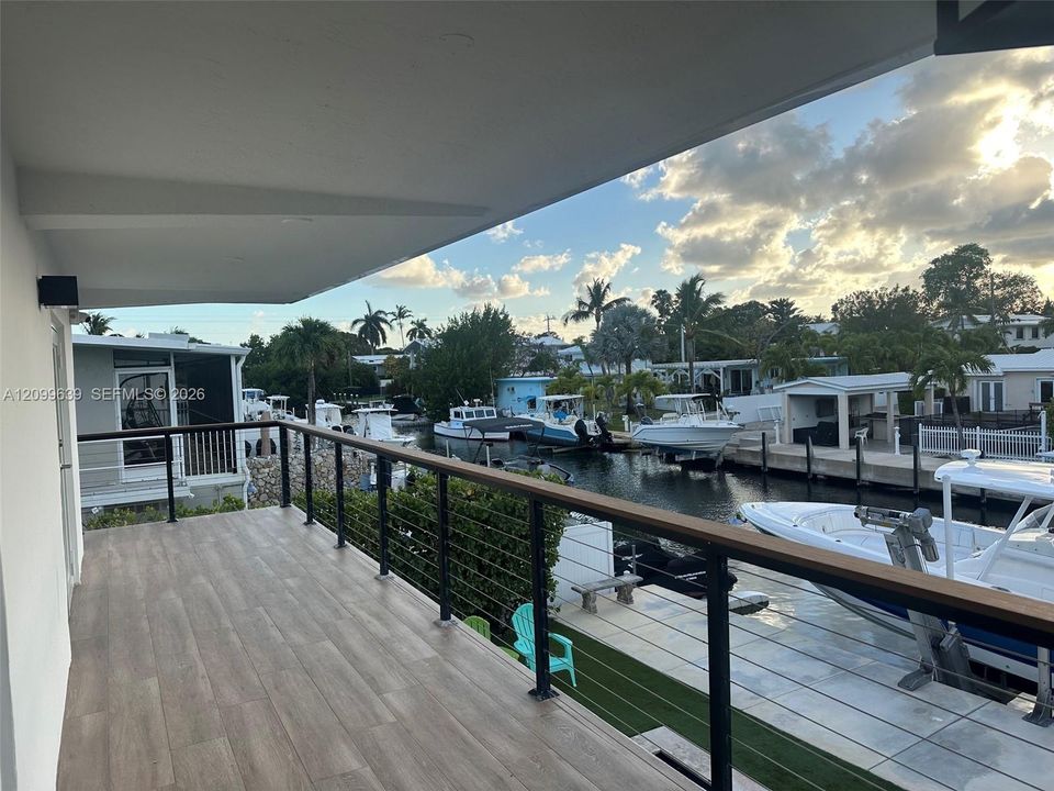 En Renta: $12,500 (4 camas, 4 baños, 1800 Pies cuadrados)