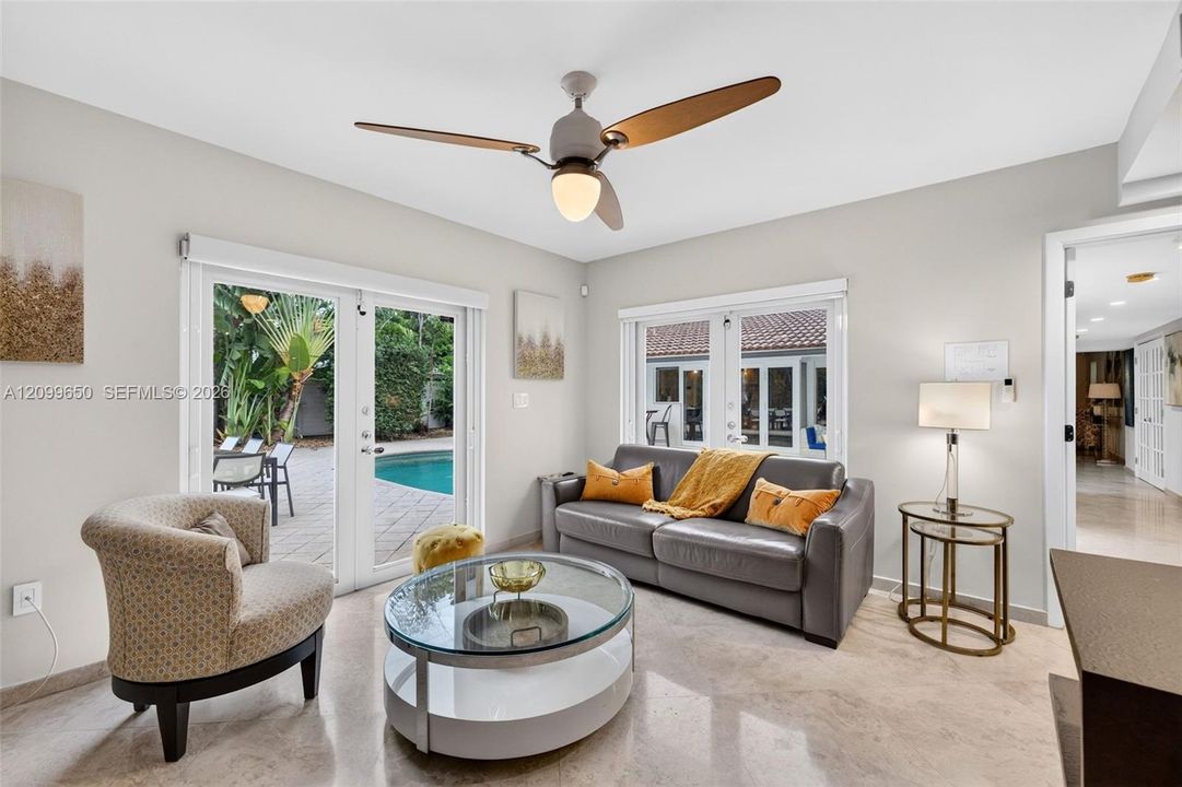 For Rent: $10,000 (5 beds, 3 baths, 2948 Square Feet)