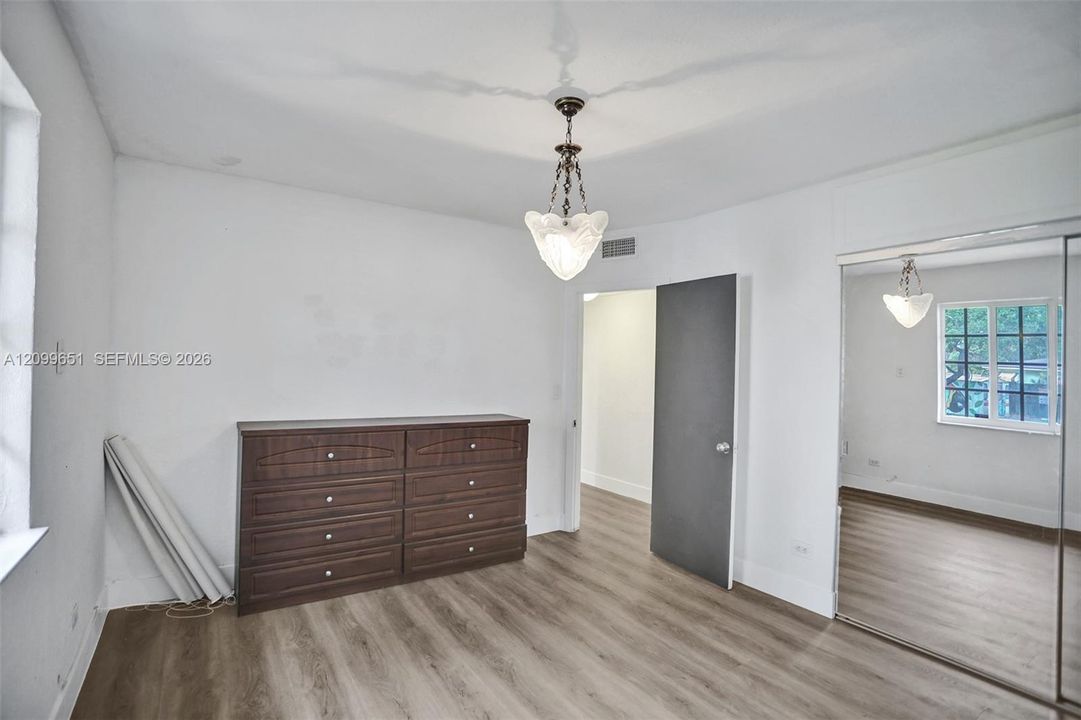 En Renta: $3,300 (3 camas, 2 baños, 952 Pies cuadrados)