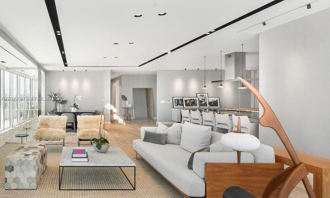 En Venta: $7,775,000 (4 camas, 4 baños, 4204 Pies cuadrados)