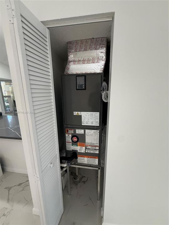 В аренду: $2,500 (2 спален, 2 ванн, 848 Квадратных фут)