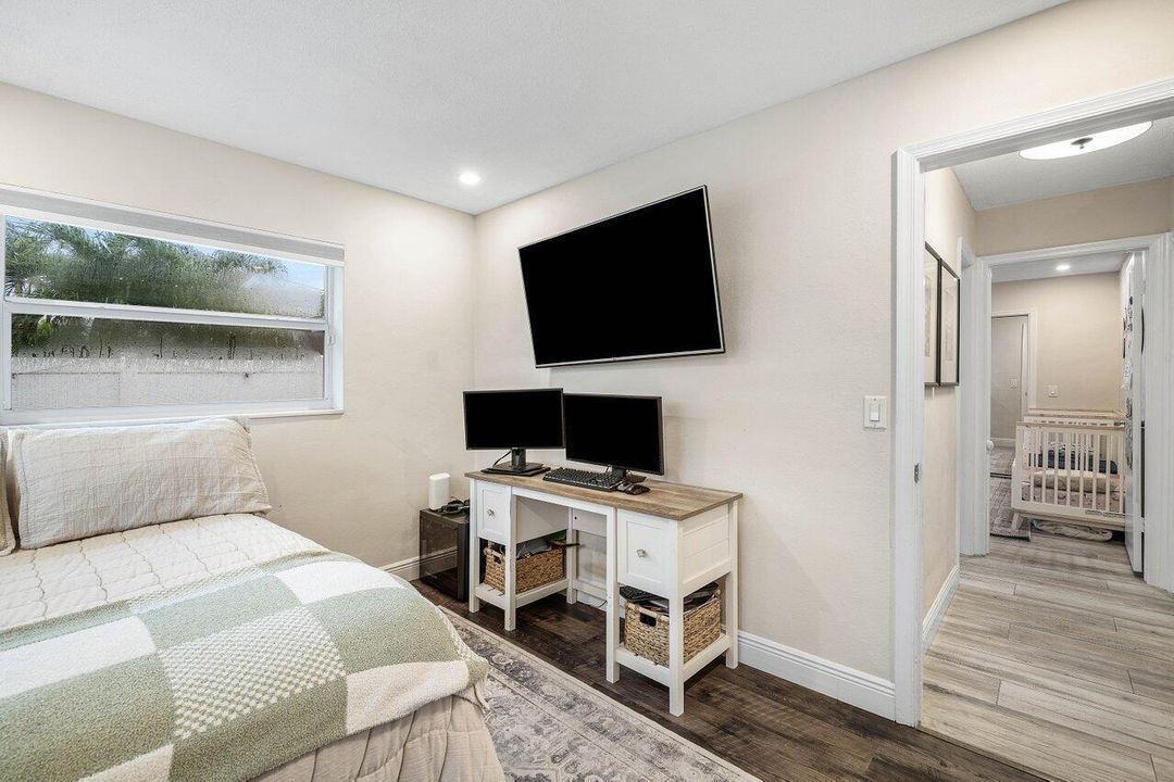 2nd Bedroom