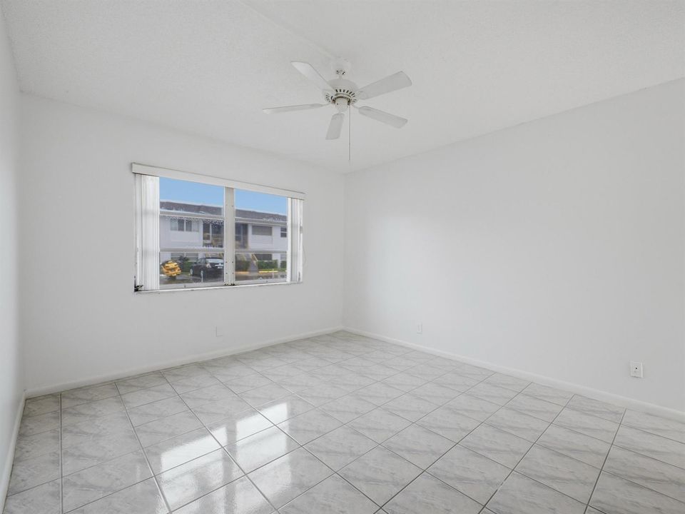 144 Stratford K - Primary Bedroom 1