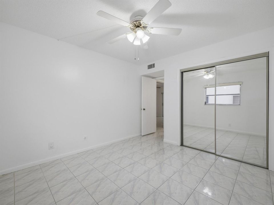 144 Stratford K - Bedroom 2
