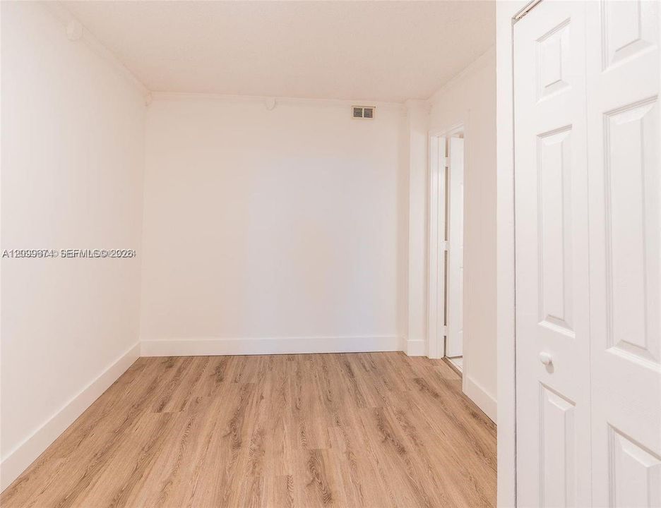 For Rent: $2,200 (2 beds, 2 baths, 760 Square Feet)
